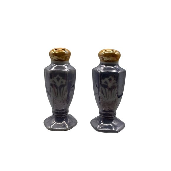 Vintage Japanese Metallic Purple Salt & Pepper Shakers With Gold Tops Art Deco - Picture 1 of 4